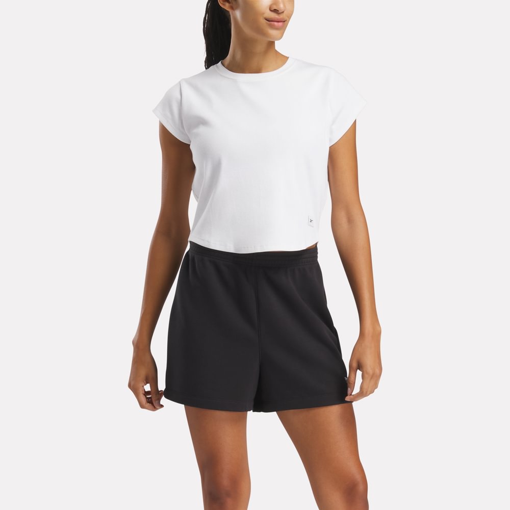 Camiseta Classics | Studio Style Tee | Mujer